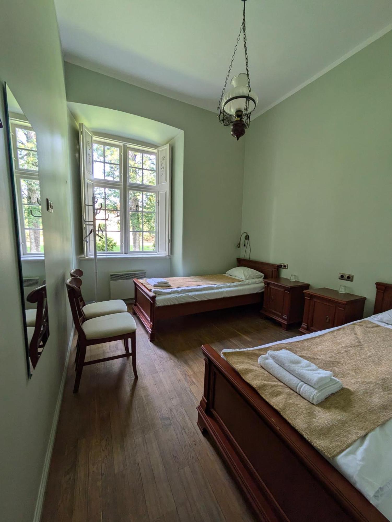 Palmse Manor Guesthouse Rum bild